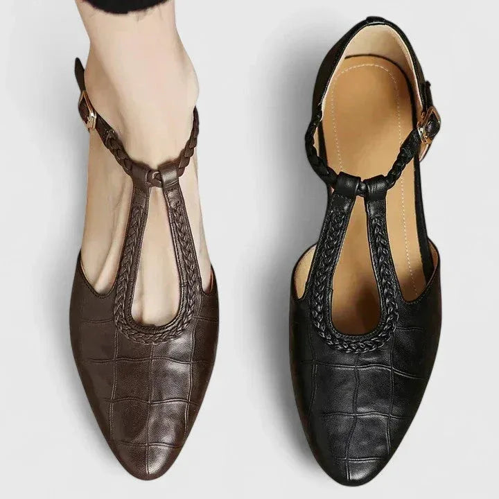 Delorayne | Elegant Sandals - Sarah and Emma Portland