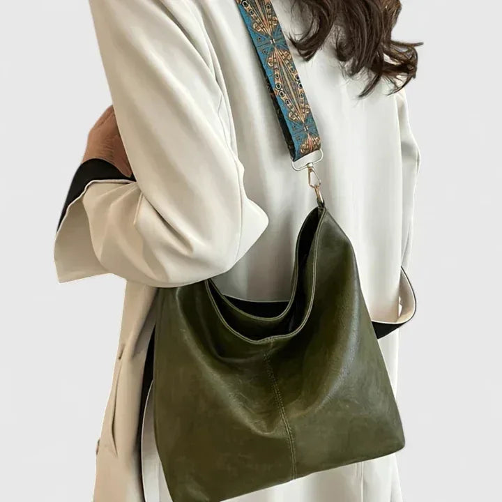 Elyzandraa | Sophisticated Handbag - Sarah and Emma Portland