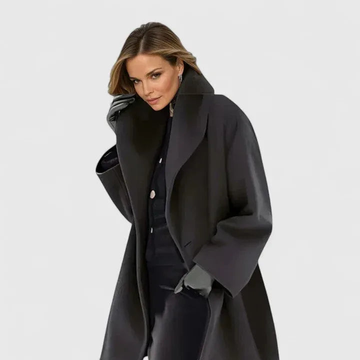 Elorinda | Elegant Coat - Sarah and Emma Portland