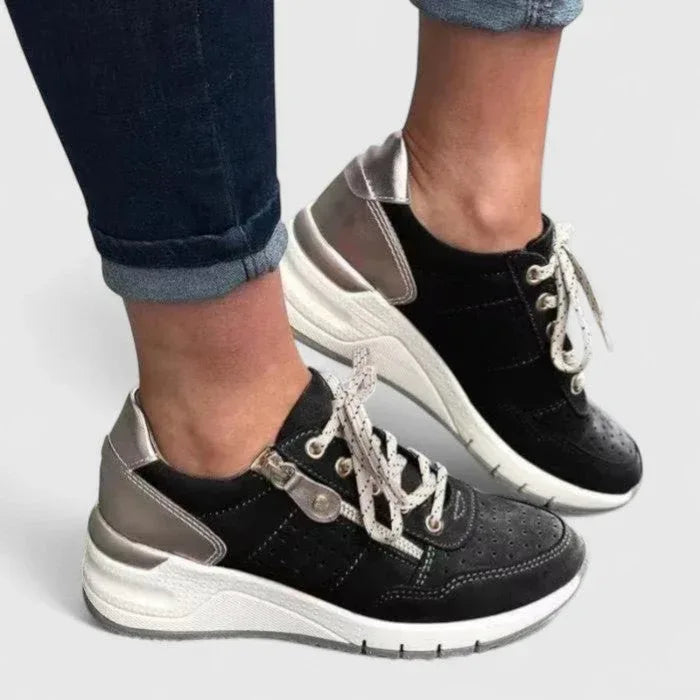 Ensleigh | Orthopedic Sneakers - Sarah and Emma Portland