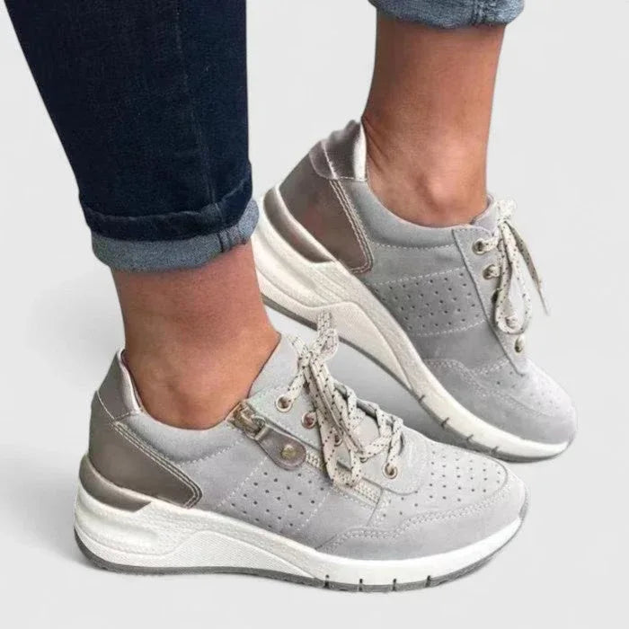 Ensleigh | Orthopedic Sneakers - Sarah and Emma Portland